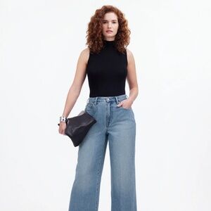 NWT Madewell Curvy Superwide-Leg Jeans in Lintz Wash